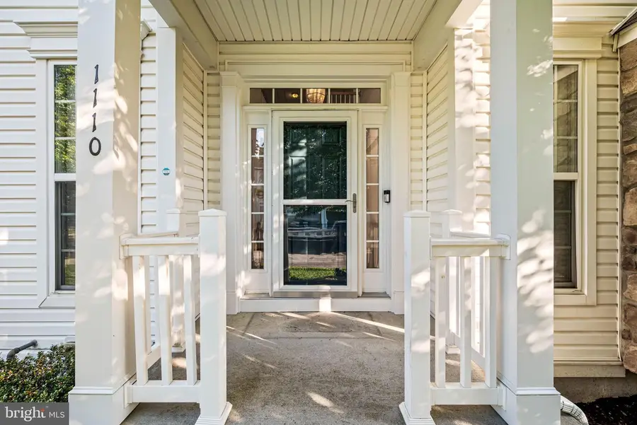 1110 Harding Cir, Chester Springs, PA 19425 - #3