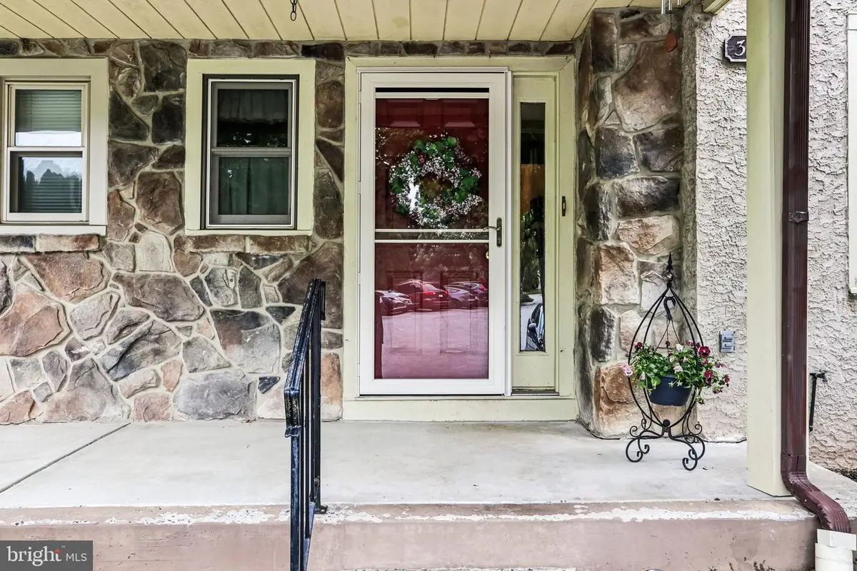 36 Independence Pl #36, Chesterbrook, PA 19087 - #1