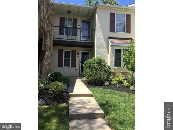 119 Valley Stream Cir #119b, CHESTERBROOK, PA 19087