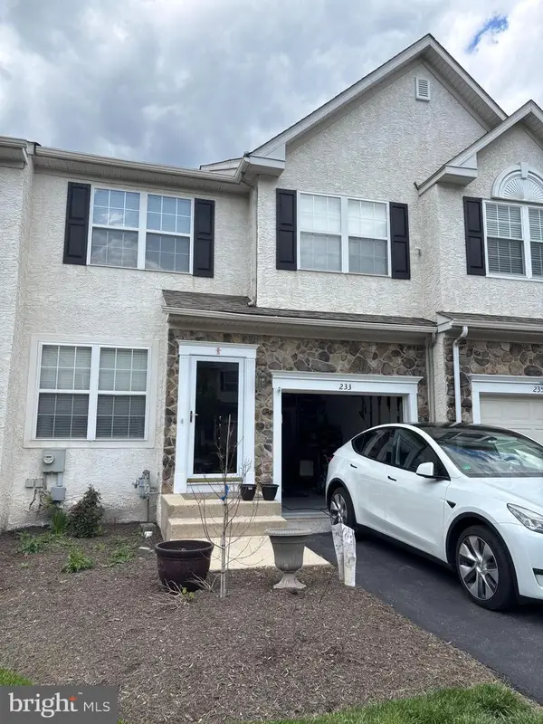 233 Tall Pines Dr, WEST CHESTER, PA 19380