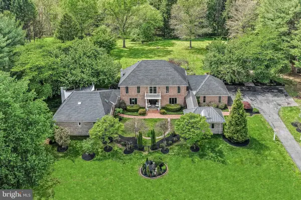 124 Round Hill Rd, KENNETT SQUARE, PA 19348