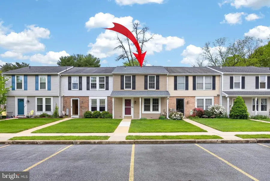 348 Barclay St, Coatesville, PA 19320 - #2