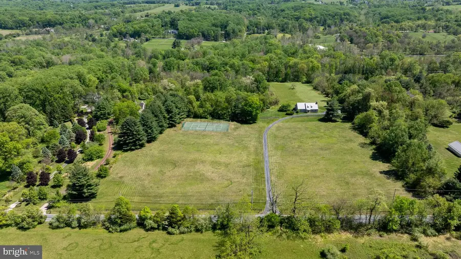 1420 Street Rd, Chester Springs, PA 19425 - #2
