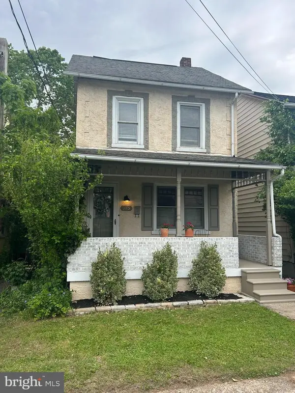 175 Pennsylvania Ave, PHOENIXVILLE, PA 19460