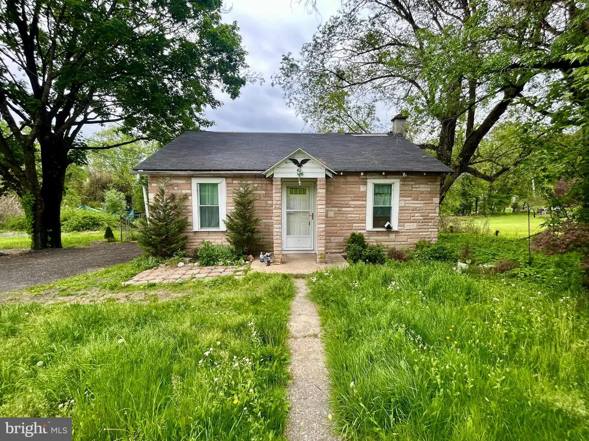 1099 E Kings Hwy, Coatesville, PA 19320 - #1