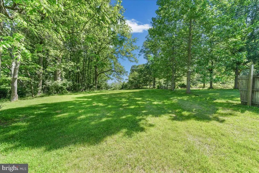 127 Governors Cir, Downingtown, PA 19335 - #3