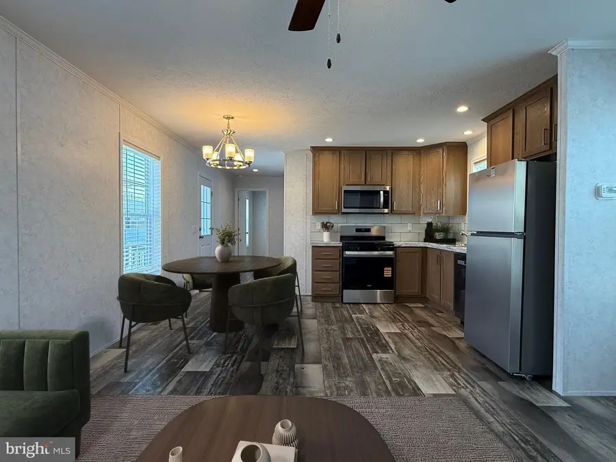 46 Mockingbird Ln, Phoenixville, PA 19460 - #3
