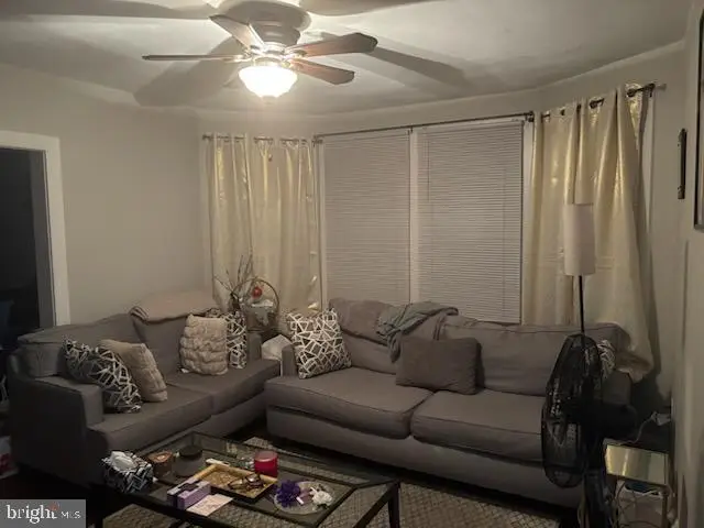 1132 Stirling St, Coatesville, PA 19320 - #2