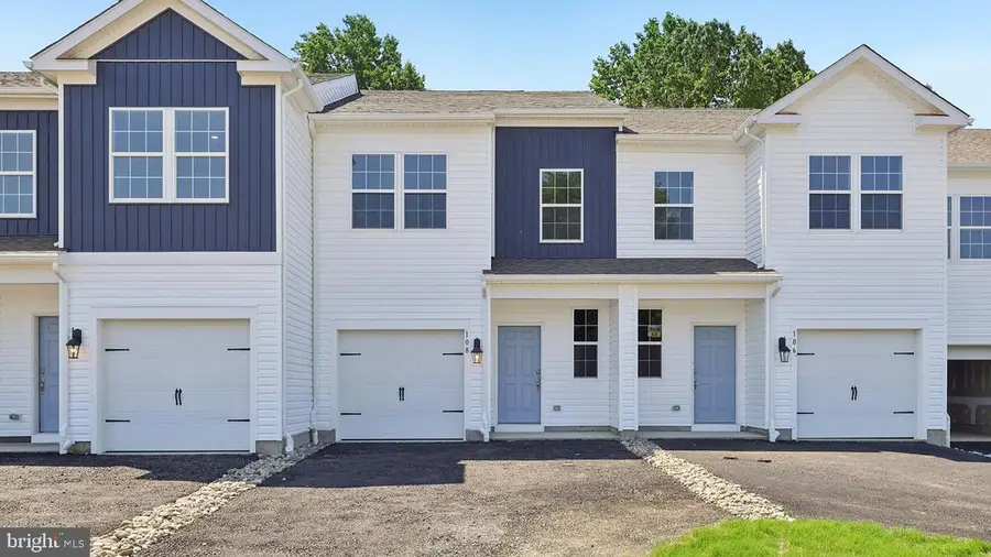 256 Derby Dr, Coatesville, PA 19320 - #2