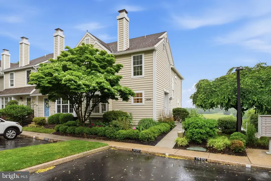 1400 Harbour Ridge Ln, Downingtown, PA 19335 - #2