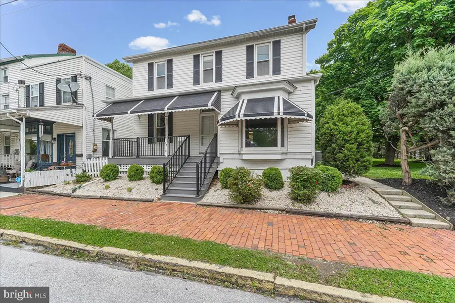 25 S 5th St, Oxford, PA 19363 - #2