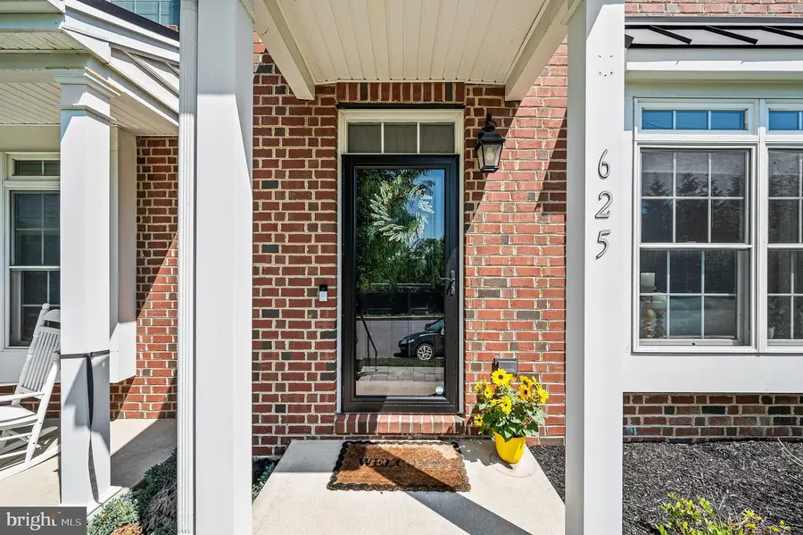 625 W Mulberry St, Kennett Square, PA 19348 - #2