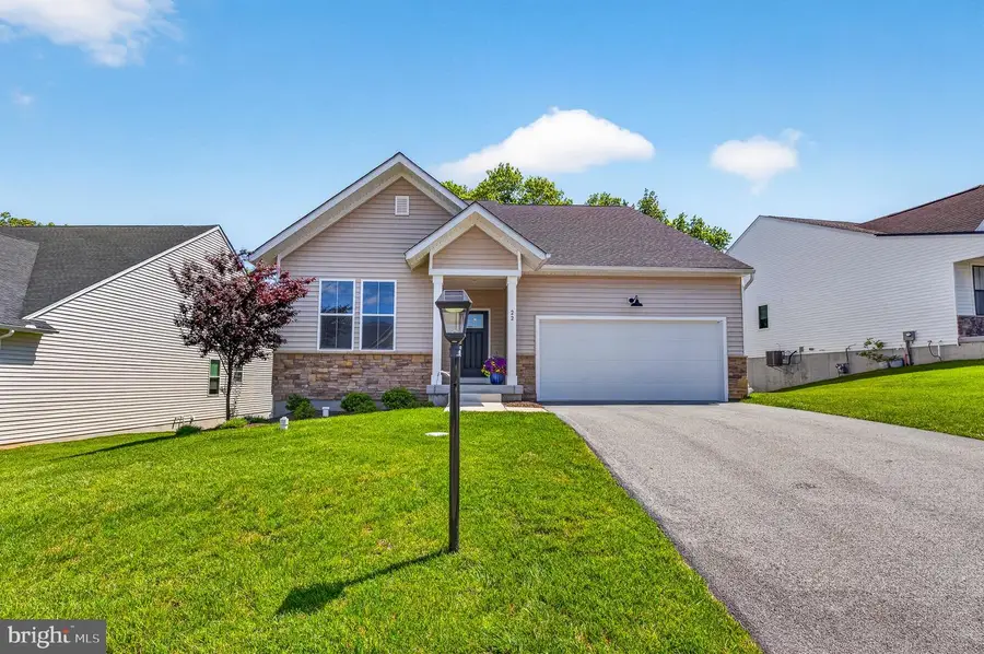 22 Heron Ln, Coatesville, PA 19320 - #2