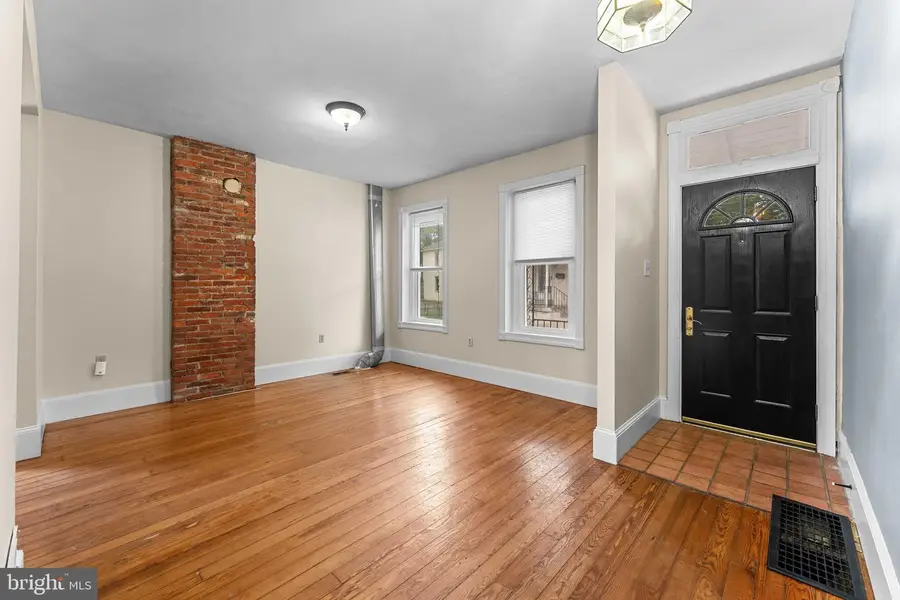 423 Breckenridge St, Phoenixville, PA 19460 - #3