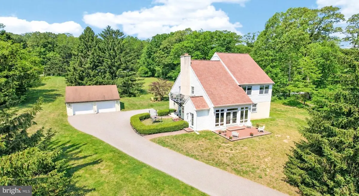1 Spring Valley Rd, Malvern, PA 19355 - #1