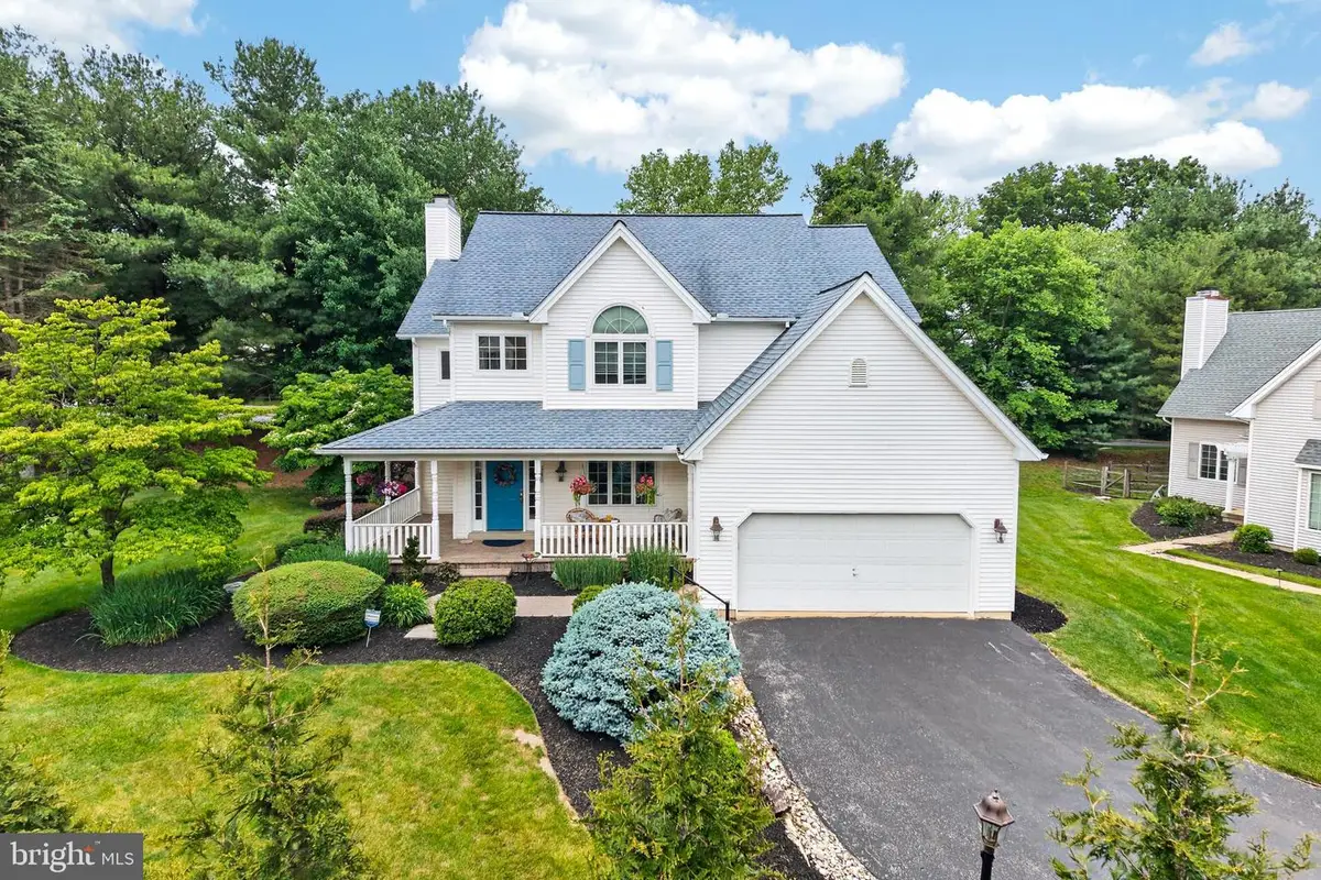 646 Perimeter Dr, Downingtown, PA 19335 - #1
