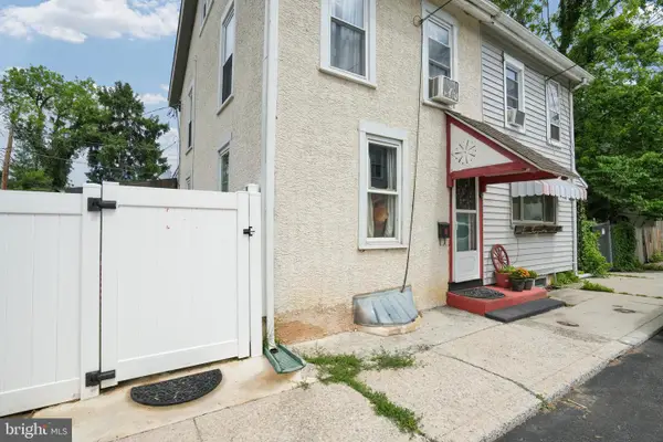 231 William St, DOWNINGTOWN, PA 19335