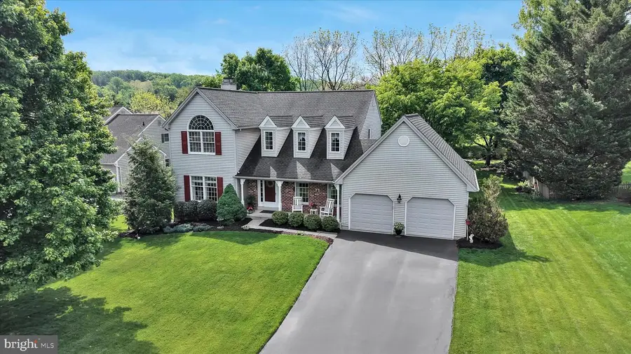 214 Mill Pond Dr, Exton, PA 19341 - #3