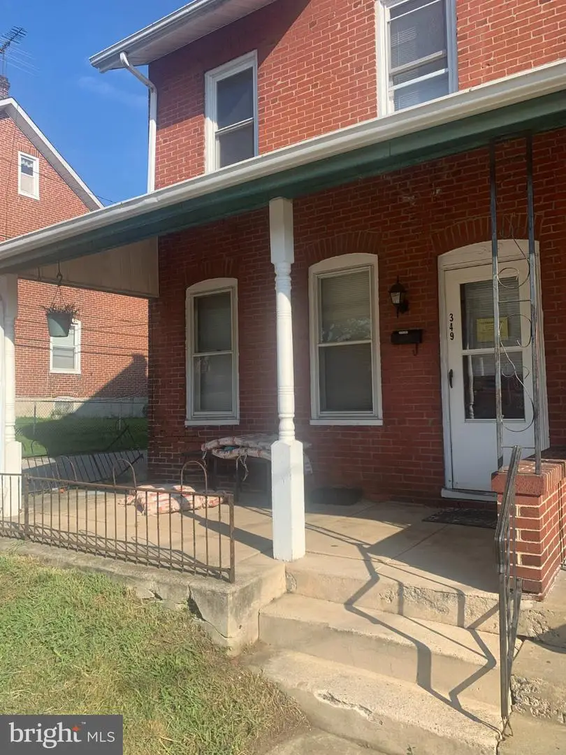 349 Charles St, Coatesville, PA 19320 - #2