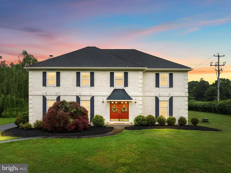 299 Longview Ln, Kennett Square, PA 19348 - #2