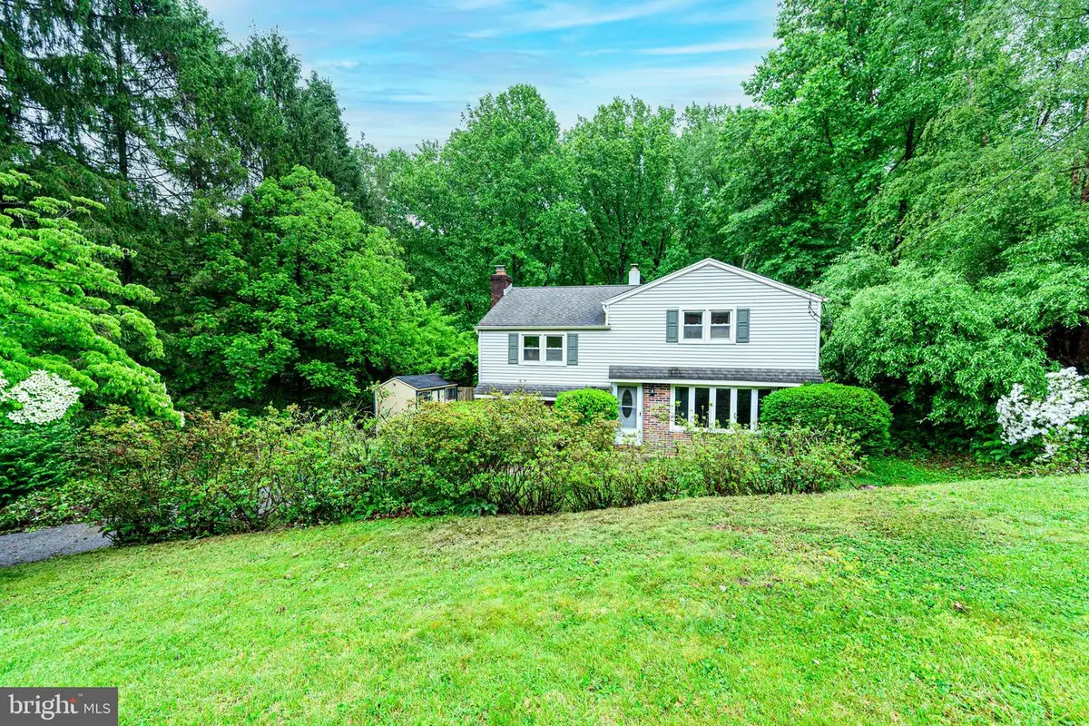 1304 Sherwood Dr, West Chester, PA 19380 - #1