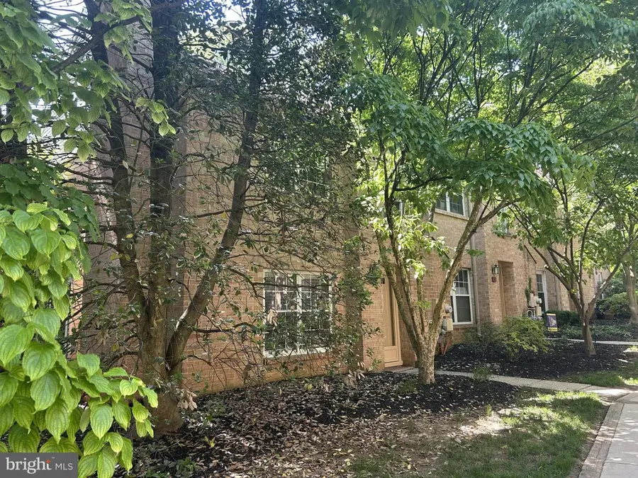 46 Rampart Dr, Chesterbrook, PA 19087 - #2