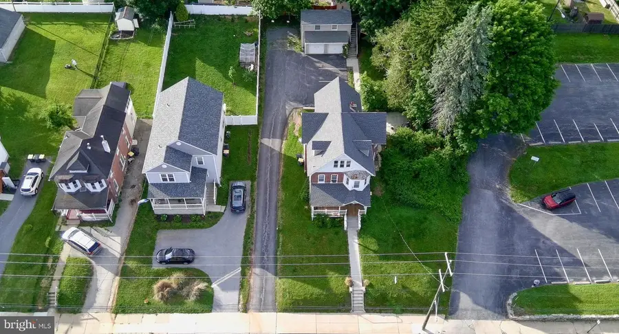 253 W Lancaster Ave, Downingtown, PA 19335 - #3