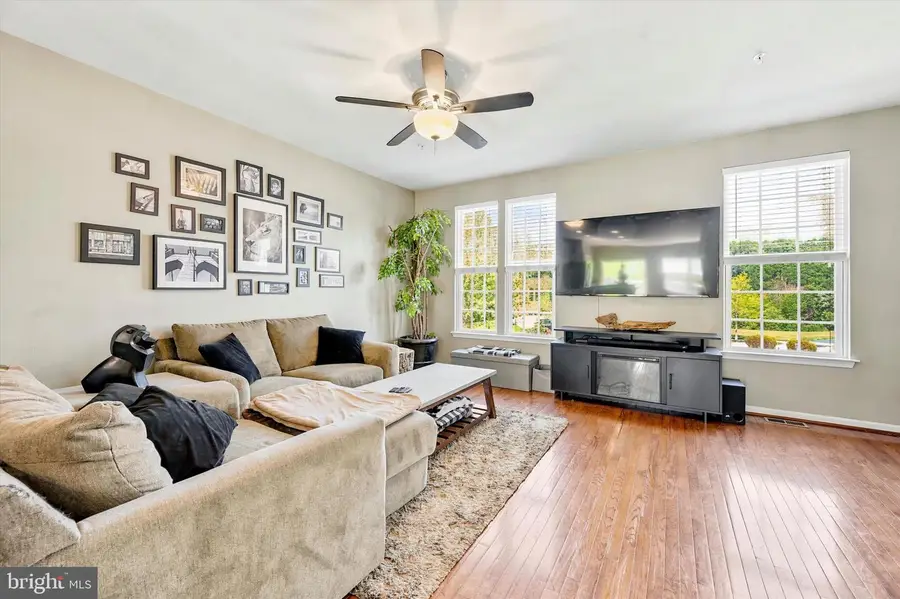 1840 Honeysuckle Ct, Downingtown, PA 19335 - #2