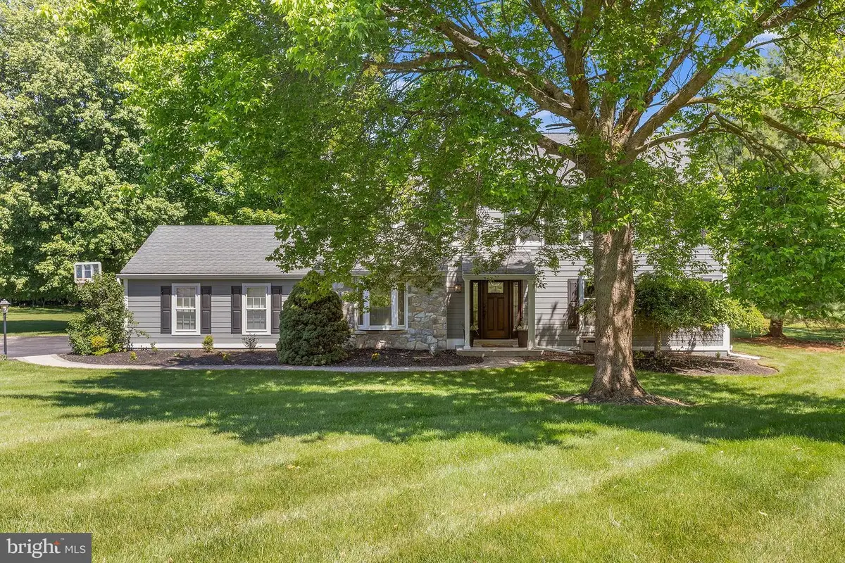 11 Almy Dr, Malvern, PA 19355 - #1