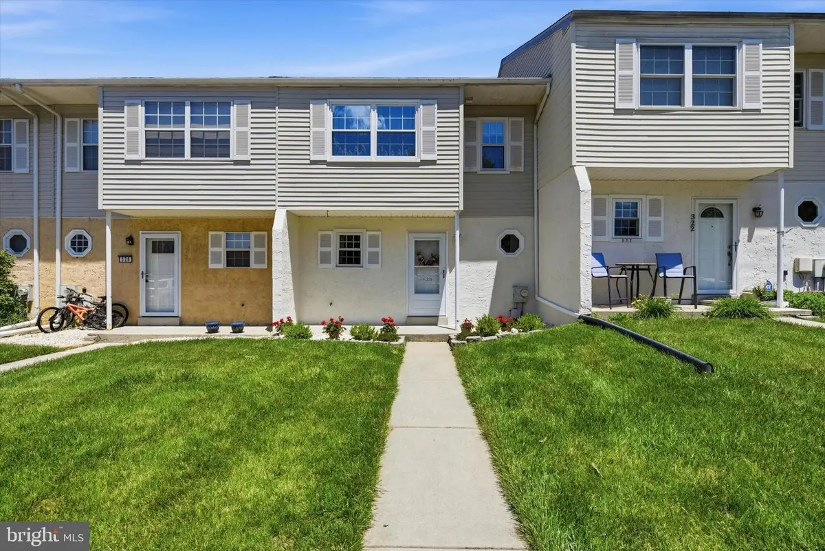324 Carlyn Ct, Downingtown, PA 19335 - #1