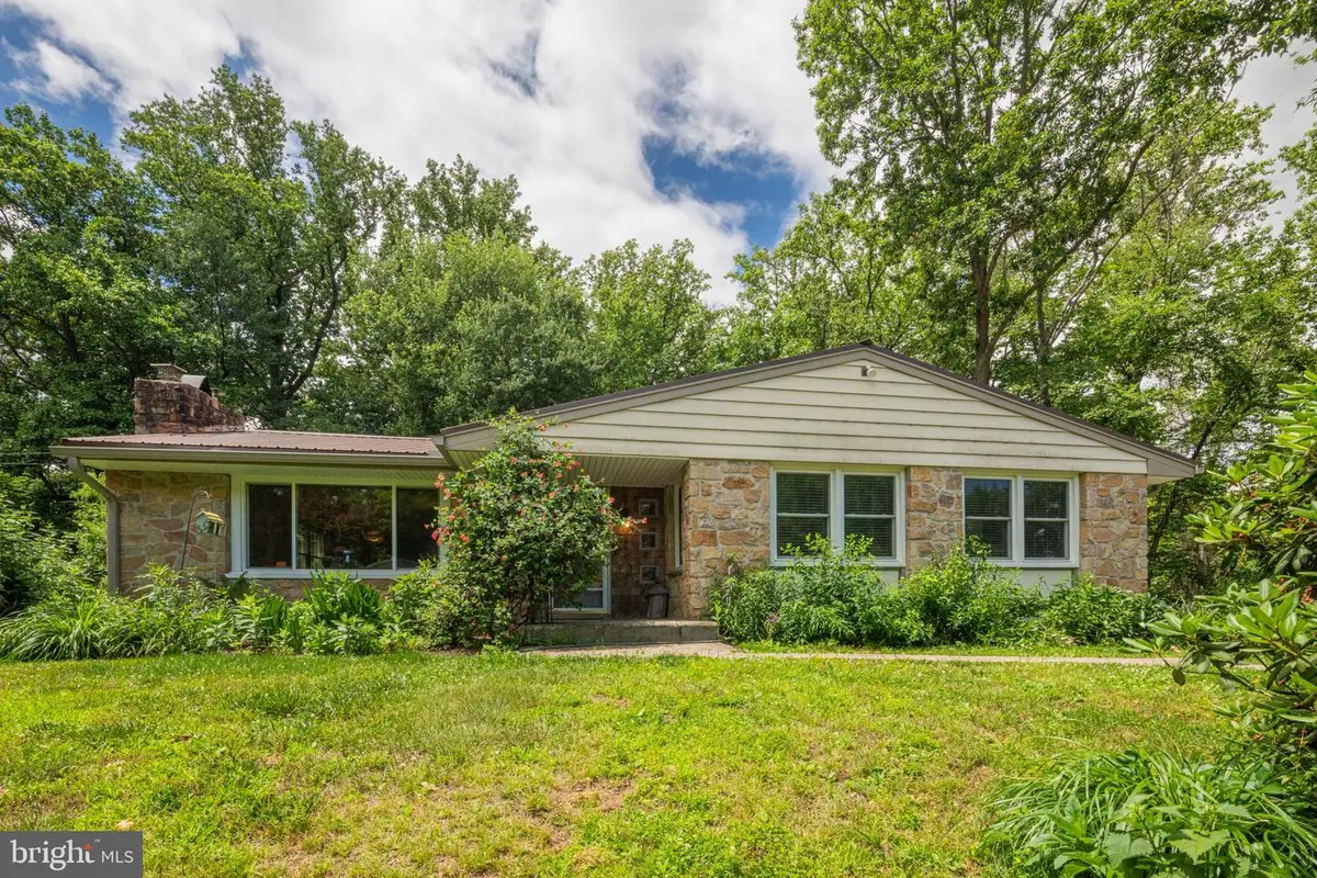 115 Merlin Rd, Phoenixville, PA 19460 - #1