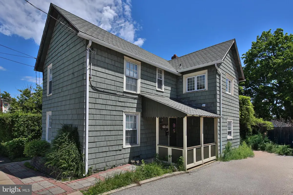 17 Main Ave, Berwyn, PA 19312 - #1
