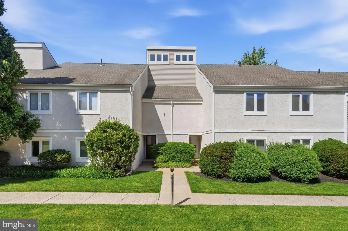 142 Harvest Ln #214, Phoenixville, PA 19460 - #1