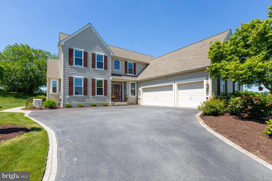 115 Turnberry Dr, Avondale, PA 19311 - #2