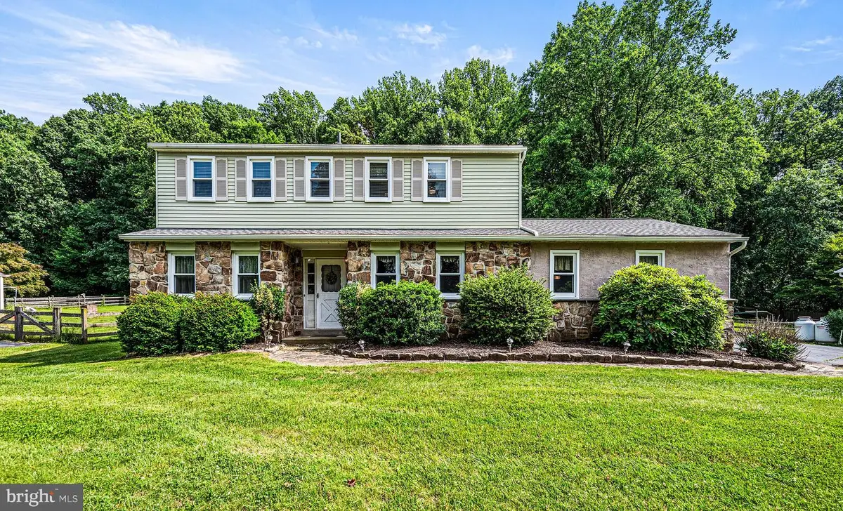 8 Granger Ln, Coatesville, PA 19320 - #1