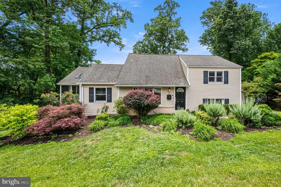 48 Greentree Ln, Malvern, PA 19355 - #2