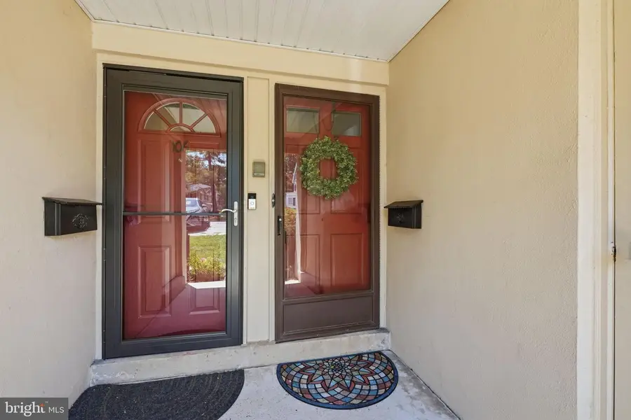107 Old Forge Xing #107, Devon, PA 19333 - #3