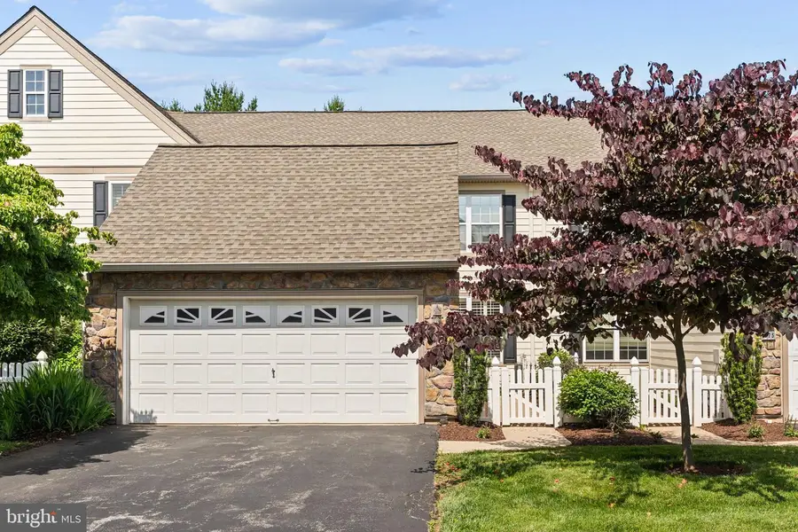 177 Stewarts Ct, Phoenixville, PA 19460 - #2
