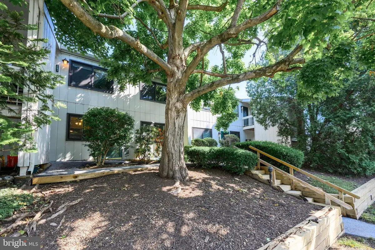 246 Summit House #246, West Chester, PA 19382 - #1