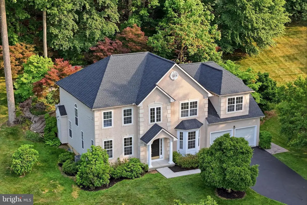 24 White Woods Ln, Malvern, PA 19355 - #1