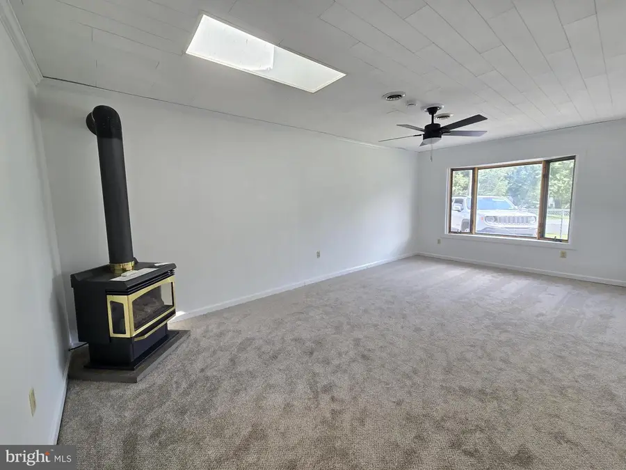 901 Charles St, Coatesville, PA 19320 - #3