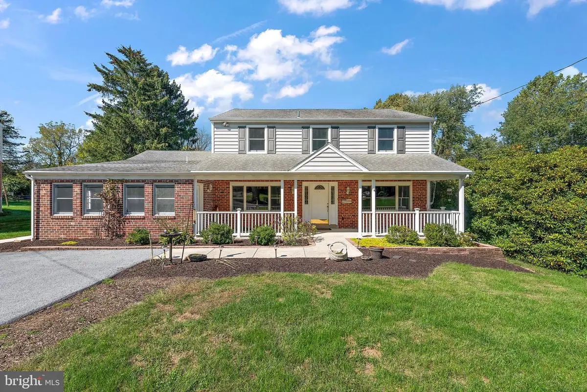 31 Deer Run Ln, Malvern, PA 19355 - #1