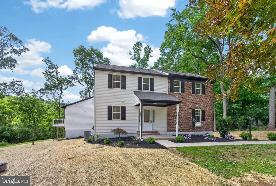 303 Norwood Rd, Downingtown, PA 19335 - #2