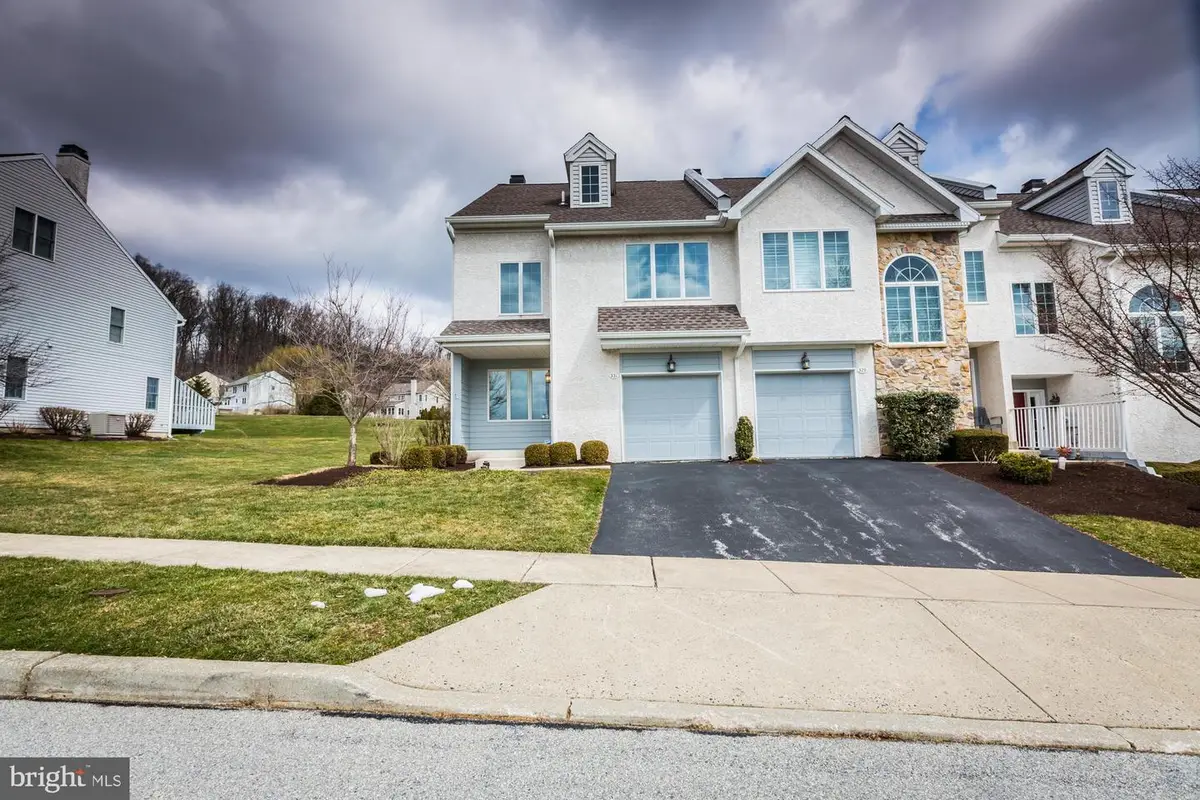 331 Bristol Cir, Exton, PA 19341 - #1