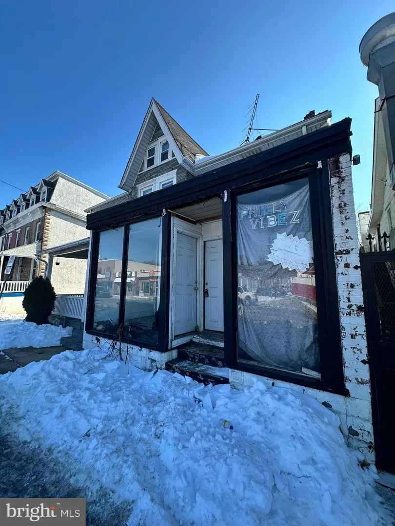 712 E Lincoln Hwy, Coatesville, PA 19320 - #1