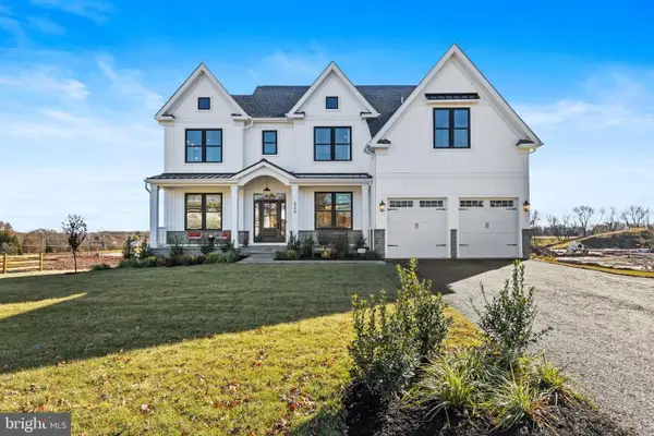 143 Lexington Manor, GLENMOORE, PA 19343