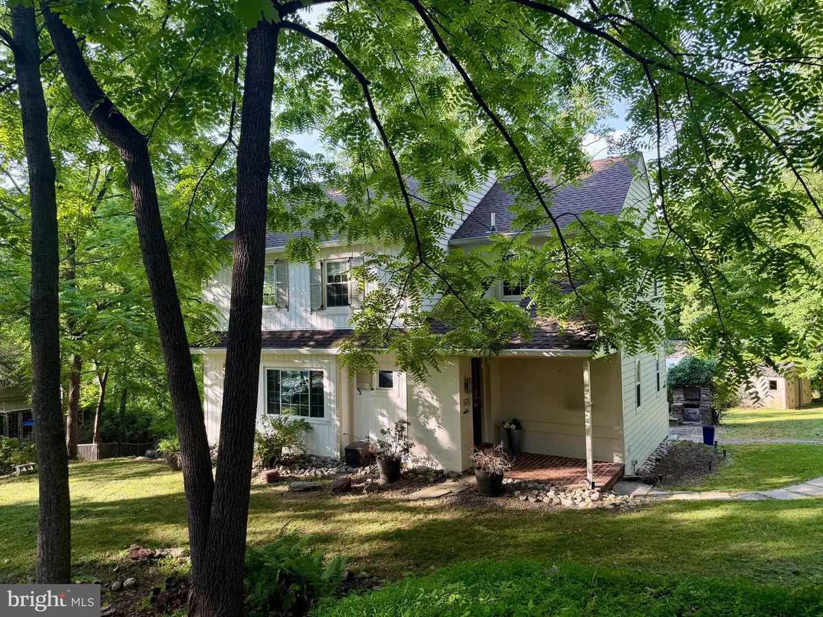 575 W Valley Rd, Wayne, PA 19087 - #1