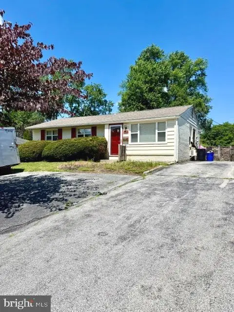 409 W Rosedale Ave, West Chester, PA 19382 - #2