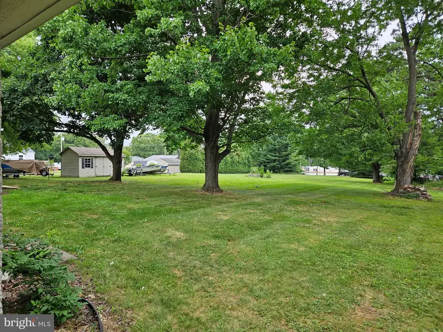 35 Nottingham Dr, Nottingham, PA 19362 - #3