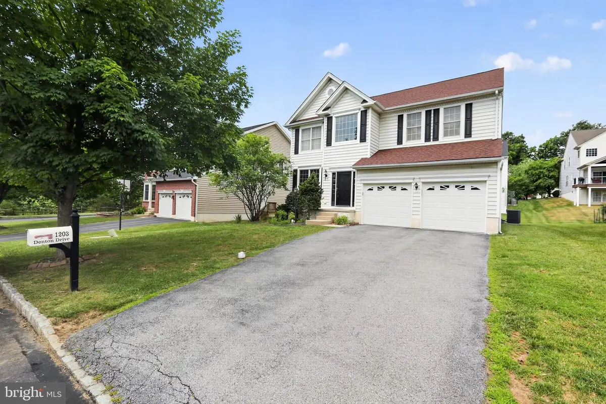 1203 Denton Dr, Chester Springs, PA 19425 - #1